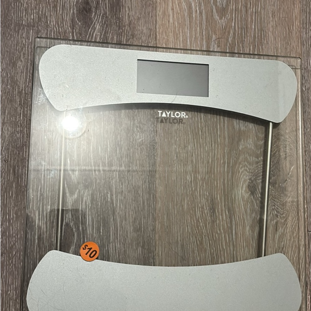 Taylor Silver Glass Scale